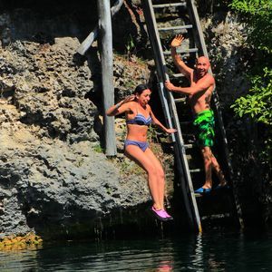 Meet your Posher, Selina